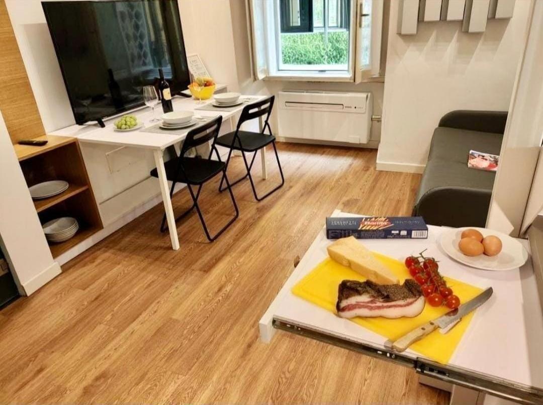 Tolli Colosseo Apartment Rome Buitenkant foto